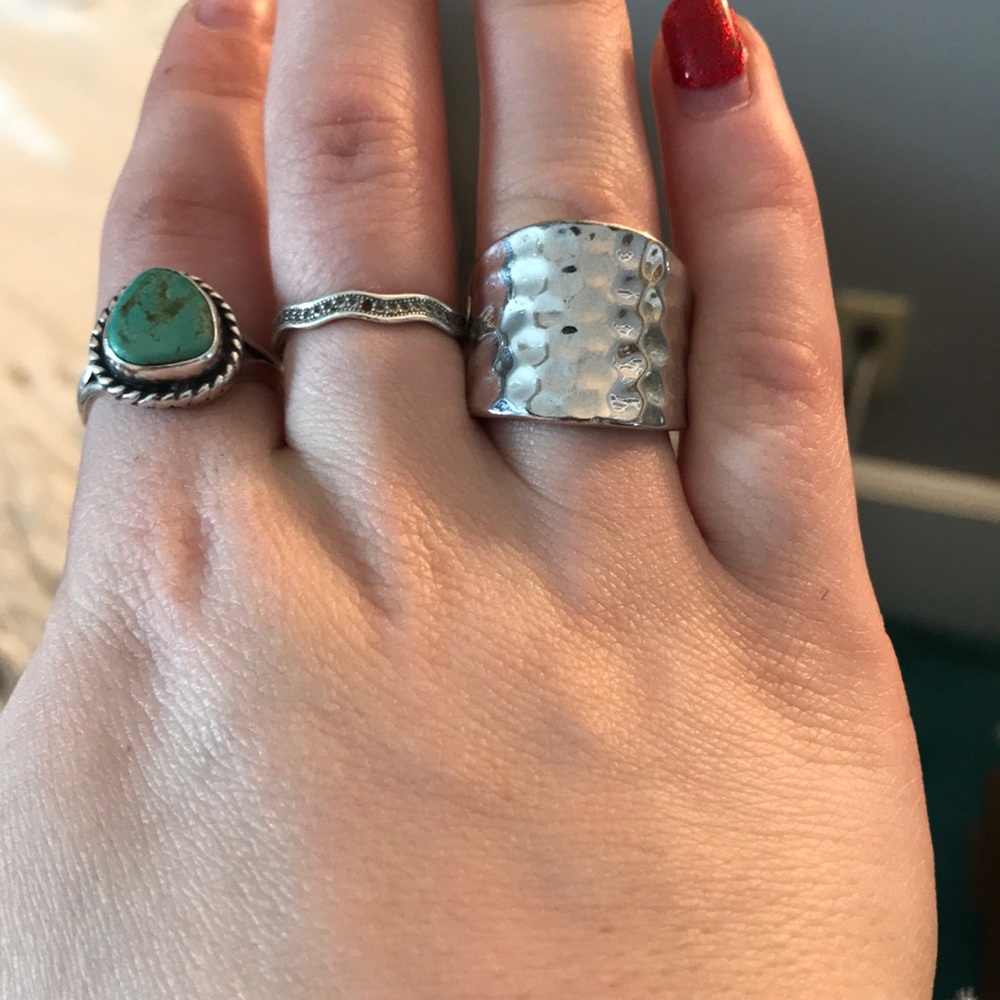 Classy ring - Picture 3 of 3